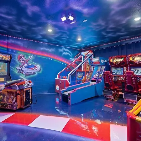 Toy Story & Mickey Themed 5Br Arcade & Pool Vila